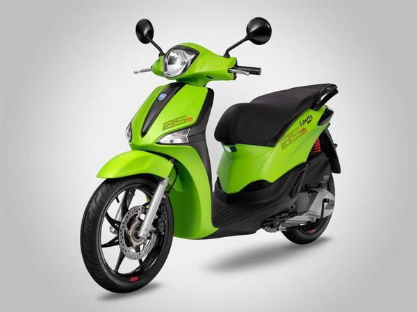 Piaggio Liberty phiên bản kỷ niệm với giá 60,7 triệu đồng