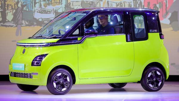 Ra mắt xe điện mini MG Comet giá chỉ 200 triệu đồng