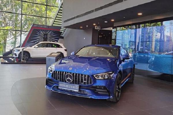 Mercedes-AMG GT 53 phiên bản nâng cấp cập bến Việt Nam, giá bán tăng hơn 400 triệu đồng
