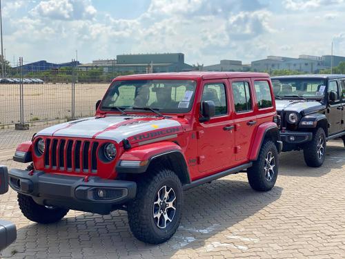 Jeep vượt địa hình phân phối chính hãng tại Việt Nam