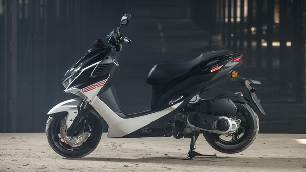 Xe ga Ý Malaguti Mission 125 với ngoại hình thể thao, năng động