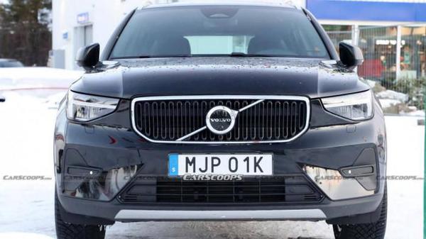 Volvo XC40 2023 phiên bản nâng cấp lộ diện trước thềm ra mắt