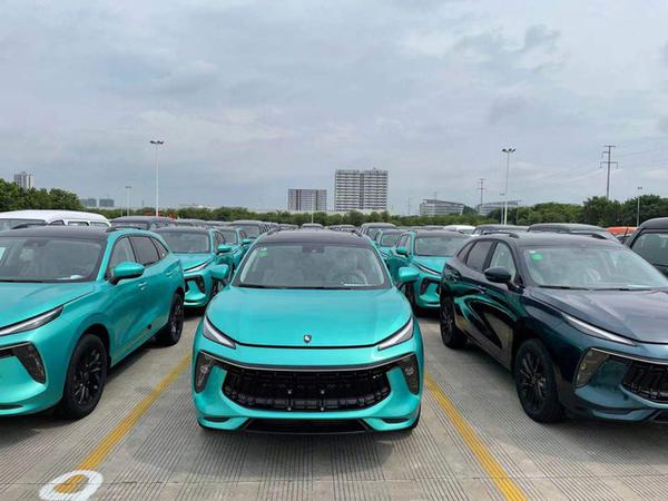 Lô xe Dongfeng T5 Evo đầu tiên đang về Việt Nam đấu Beijing X7