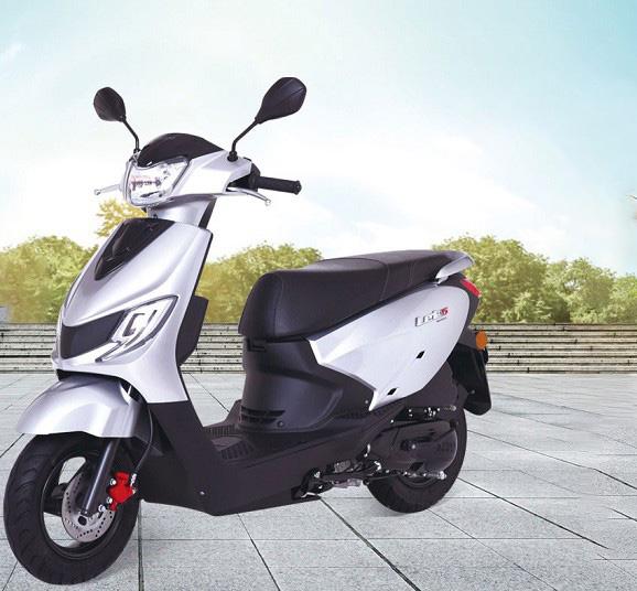 Ra mắt Suzuki Let's UZ 110 giá rẻ 25 triệu đồng hướng tới học sinh sinh viên