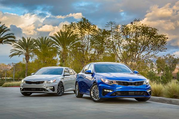 Chi tiết về bảng giá mới nhất tháng 9 của KIA Optima