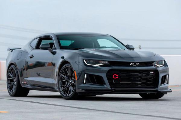 Chevrolet Camaro ZL1 với gói độ mạnh 1.000 mã lực từ Hennessey