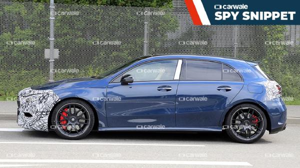 Phát hiện Mercedes-AMG A45 facelift chạy thử nghiệm trên phố lần đầu tiên
