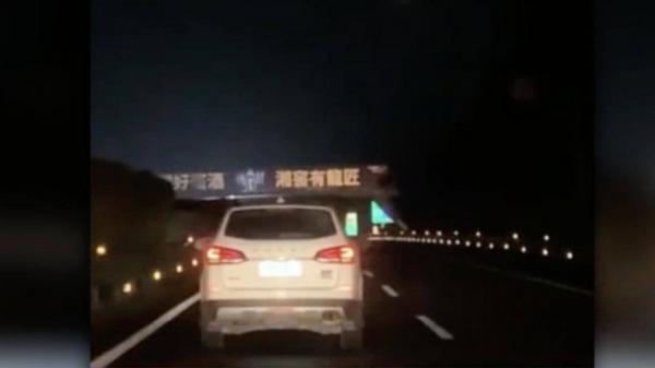 Chuyện lạ như phim: phải chạy 500 km vì cruise control lỗi và không thể phanh xe