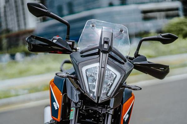 KTM 390 Adventure 2022 chính thức ra mắt với giá 236 triệu đồng tại Việt Nam