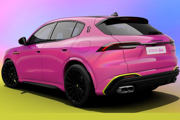 Maserati Grecale Trofeo phong cách búp bê Barbie với màu hồng thu hút phái nữ