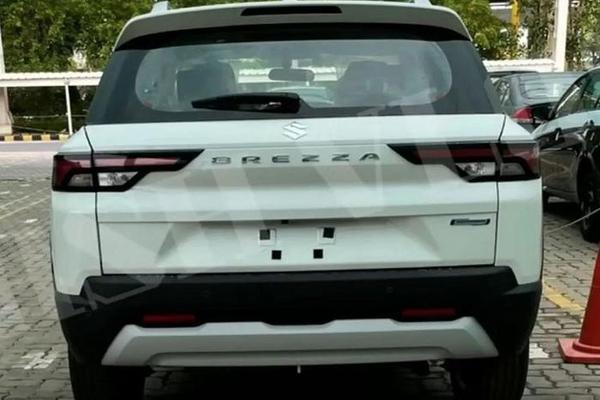 Xem trước SUV giá rẻ Suzuki Brezza 2022 sắp ra mắt