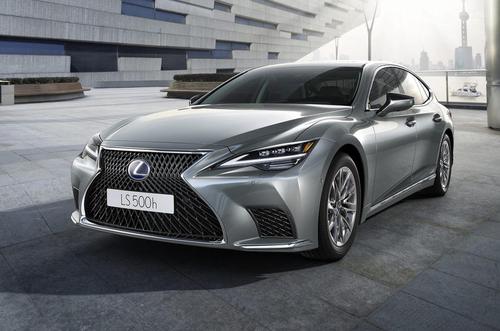 Lexus LS 2021 được cải tiến hệ thống treo và trang bị nhiều tính năng hiện đại