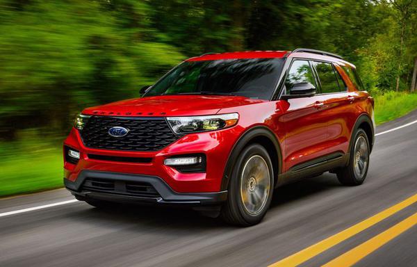 Ford Explorer chiều lòng khách hàng, bổ sung phiên bản dẫn động cầu sau