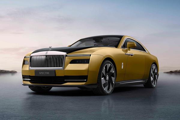 Ngắm mẫu xe điện đầu tiên của Rolls-Royce, đi được 520km/lần sạc