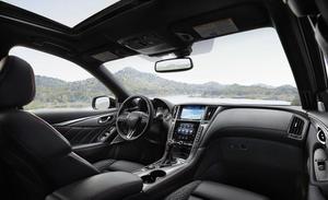 Infiniti Q50 2021 có thêm công nghệ an toàn, trang trí mới