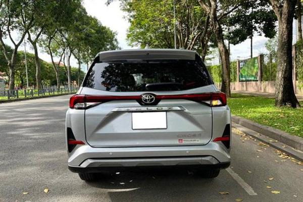 Toyota Veloz Cross 2022 "lướt" chỉ 2.000km rao bán giá 759 triệu đồng