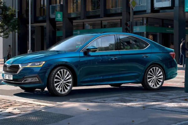 Cận cảnh sedan Skoda Octavia sắp mở bán tại Việt Nam