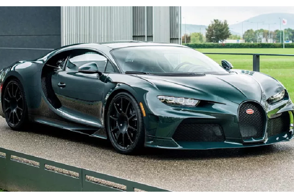 "Mãn nhãn" với Bugatti Chiron thứ 400 xuất xưởng sở hữu màu sơn đặc biệt