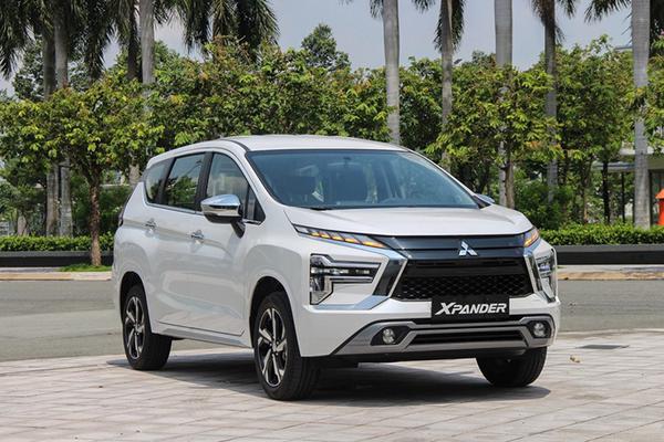 Cập nhật giá xe Mitsubishi tháng 12/2023 tại các đại lý: Ưu đãi 100% phí trước bạ