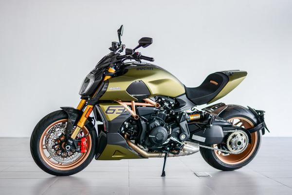 Khám phá Ducati Diavel 1260 Lamborghini đầu tiên được đưa về Việt Nam
