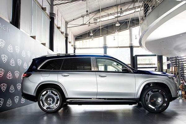 Mercedes-Maybach GLS bản kỉ niệm 100 năm độc nhất tại Việt Nam