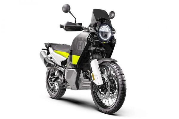 Mô tô Husqvarna Norden 901 2022 mới ra mắt với giá hơn 500 triệu đồng