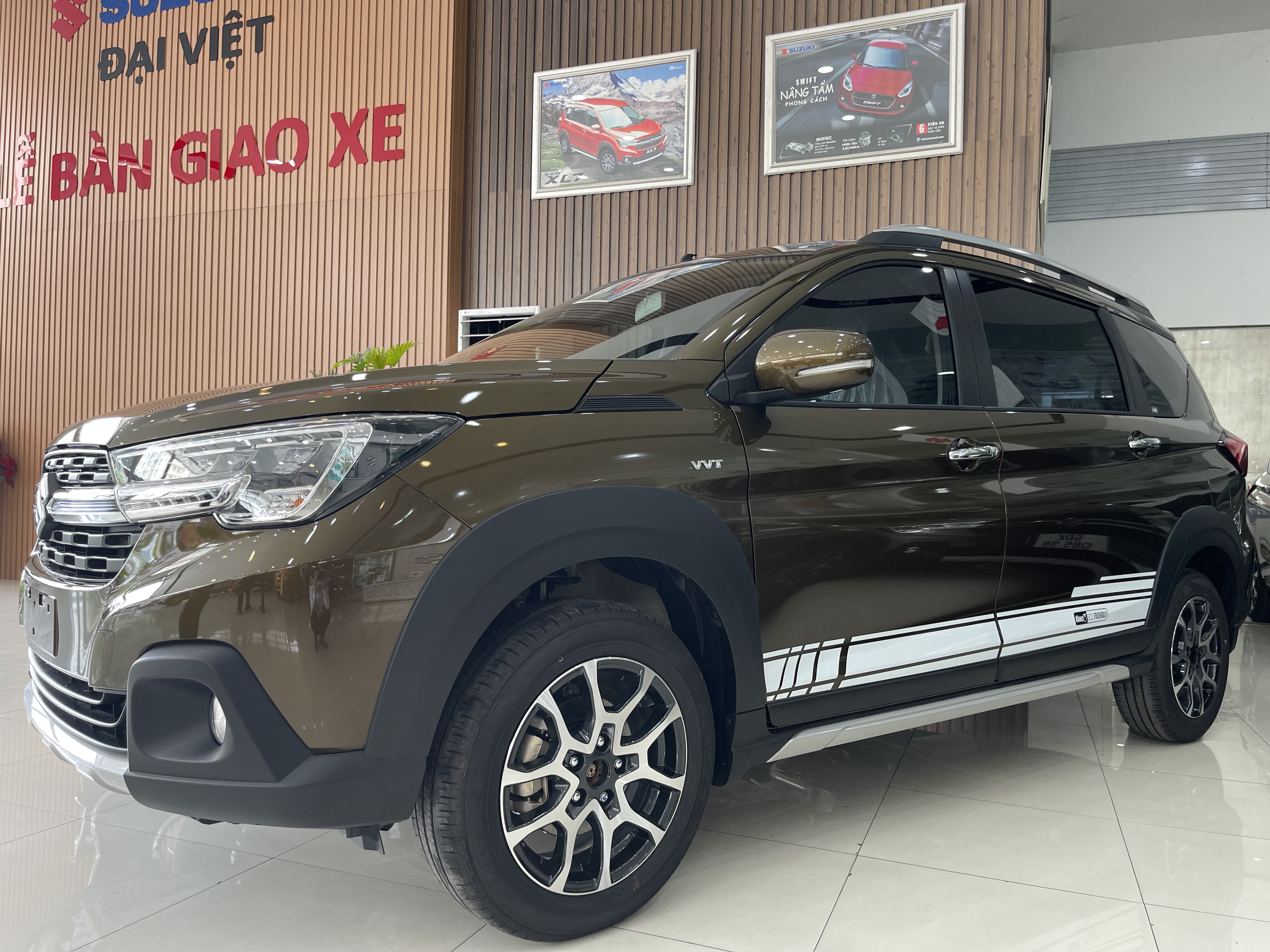 Suzuki XL7 trả trước 110 triệu lấy xe