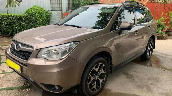 Máy lạnh Subaru Forester hàng nhập Nhật hẳn hoi mà quá yếu