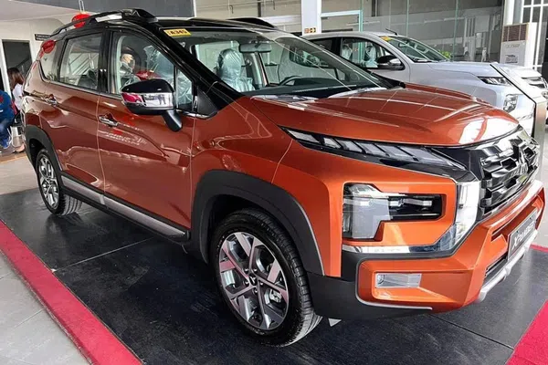 Mitsubishi Xpander Cross được Mitsubishi Motors Việt Nam giảm giá lên tới 80 triệu đồng