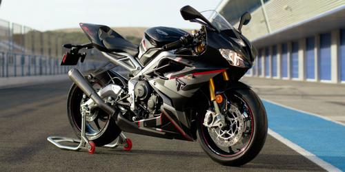 Phiên bản giới hạn Triumph Daytona Moto2 765 sẽ được bán với giá 17.500 USD