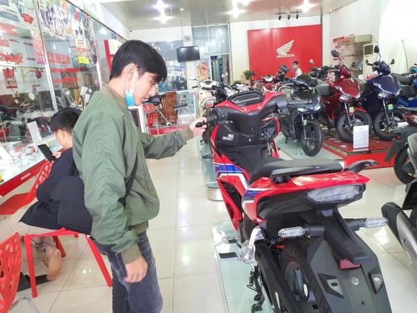 Lí do khiến cho mẫu xe Honda Winner X rơi vào tình trạng giảm giá bán