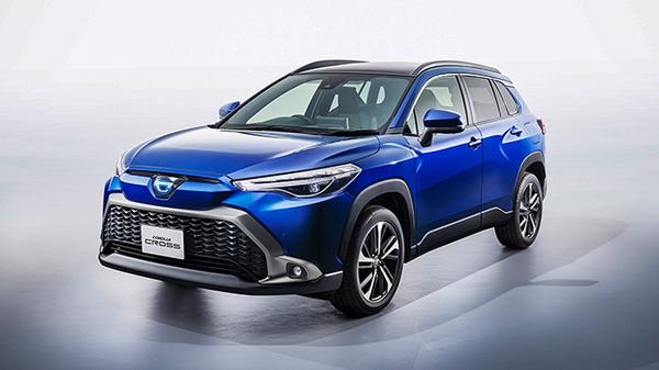 Toyota Corolla Cross mở bán tại quê nhà Nhật Bản, bổ sung hệ dẫn động AWD