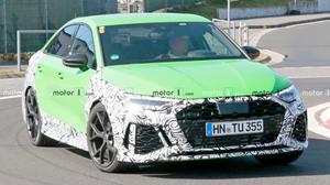 Audi RS3 Sedan mới đã được thám hiểm tại đường đua Nurburgring