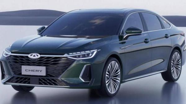 Sedan Trung Quốc Chery Arrizo 8 lộ diện đối đầu với Toyota Camry