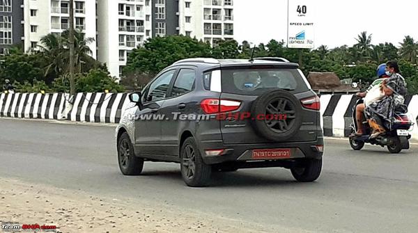 Ford EcoSport 2022 lộ ảnh chạy thử nghiệm, phần đầu xe nhận thiết kế mới