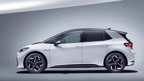 Volkswagen đưa ra kế hoạch mới cho tương lai điện khí hóa