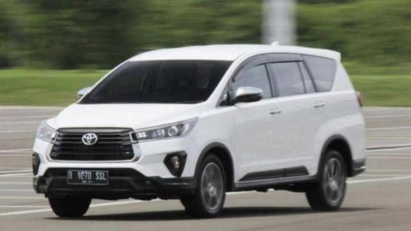 Toyota Innova 2022 sẽ có thêm phiên bản dẫn động cầu trước