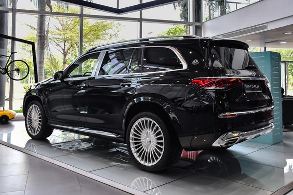 Cận cảnh Mercedes-Maybach GLS 600 chính hãng giá 11,5 tỷ đồng