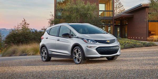 Xe điện Chevrolet Bolt từng bán ra đều bị triệu hồi vì pin lỗi, có nguy cơ gây cháy