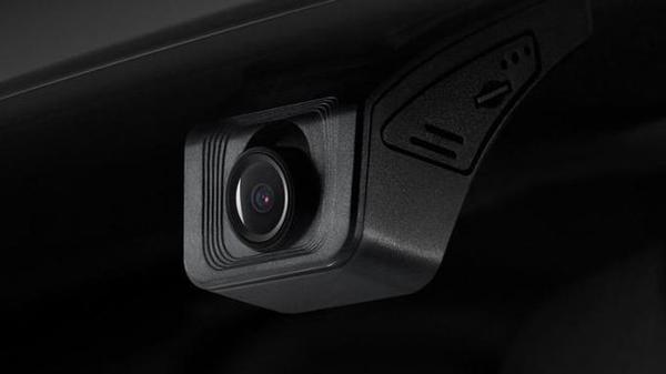 Suzuki XL7 2022 bổ sung trang bị mới, tăng sức cạnh tranh với Xpander
