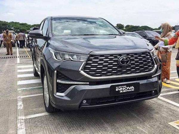 Toyota Innova 2023 ra mắt -  có phiên bản hybrid