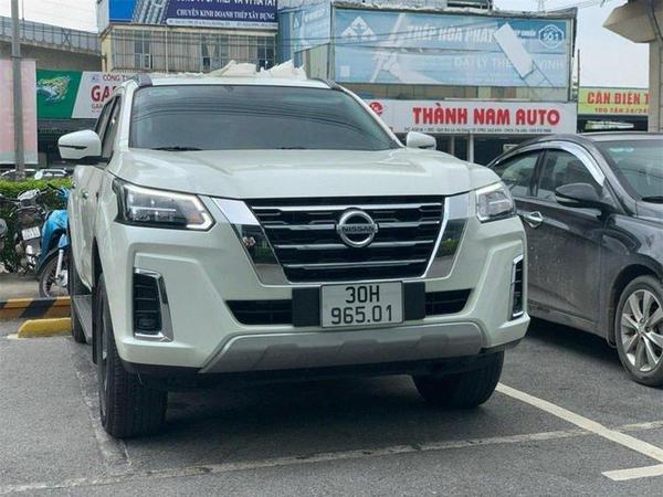 Nissan Terra 2022 bất ngờ xuất hiện tại tại đại lý dù chưa chính thức ra mắt