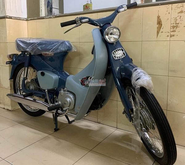 Honda Cub C100 đời 1960 hàng hiếm chưa đổ xăng, giá 600 triệu đồng