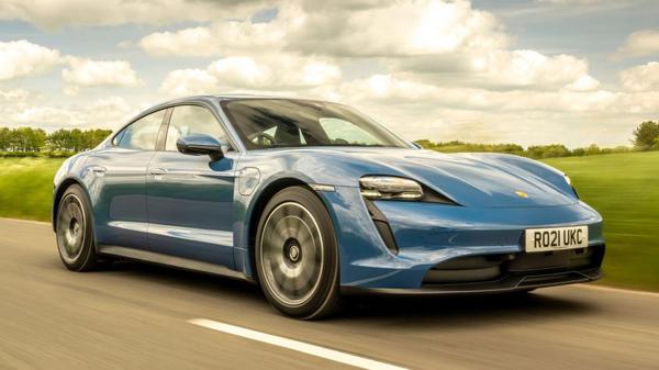 Porsche triệu hồi 43.000 chiếc Taycan do lỗi ngắt điện động cơ đột ngột