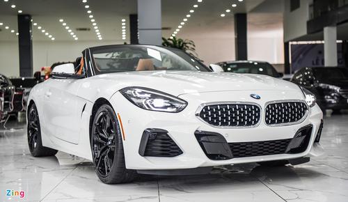 Chiếc BMW Z4 sDrive30i với gói trang bị M-Sport đầu tiên xuất hiện tại Việt Nam