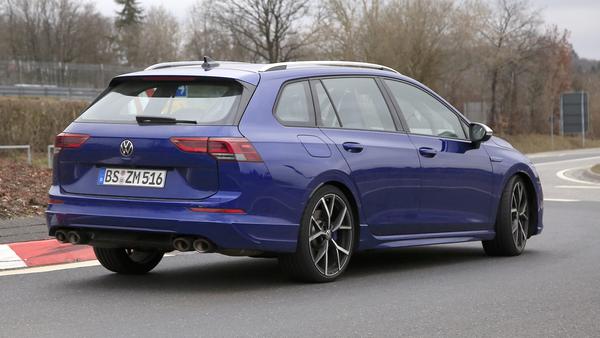 Volkswagen Golf R Estate 2021 lộ diện ảnh chạy thử nghiệm không ngụy trang trước thềm ra mắt