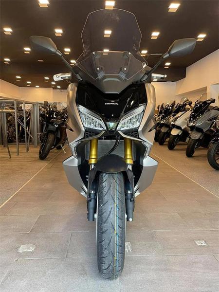 Honda Forza 750 mẫu xe sẽ được nhập khẩu nguyên chiếc đến từ Italy