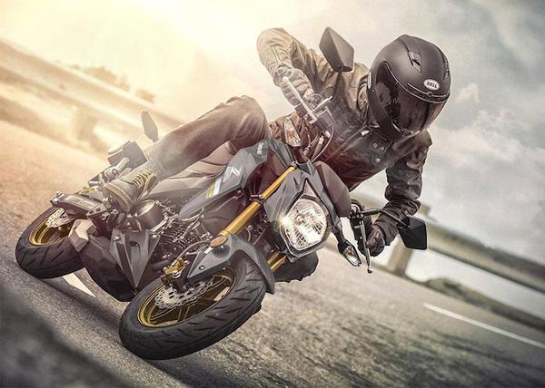 Mẫu mô tô mini Kawasaki Z125 Pro trở lại với màu sắc mới và giá bán rẻ.