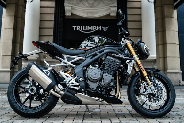 Triumph Speed Triple 1200 RS tại Việt Nam có giá bán đắt hơn cả Toyota Vios