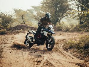 BMW giới thiệu G310 GS phiên bản mới 2021 với nhiều nâng cấp hiện đại